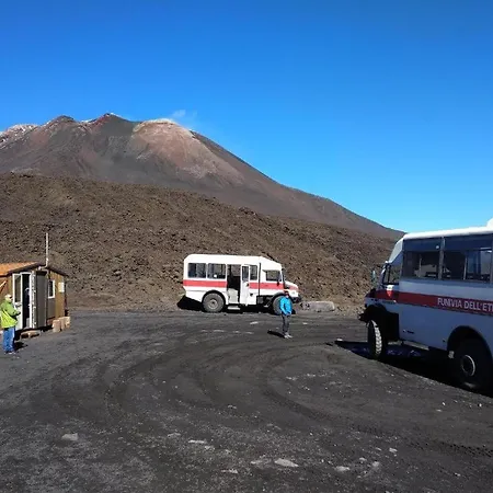 Etnasentieri Wine House On Etna Mount Belpasso