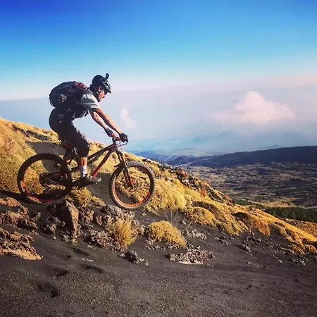 Etnasentieri Wine House On Etna Mount