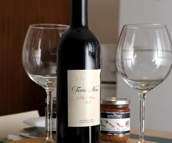 Nyaraló Etnasentieri Wine House On Etna Mount